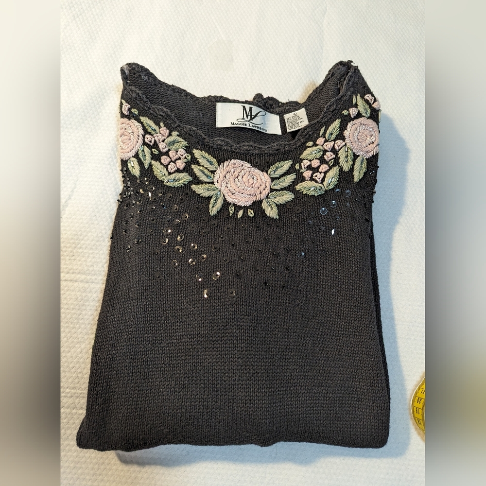 Maggie Lawrence Vintage Sequin Black Sweater Size L .